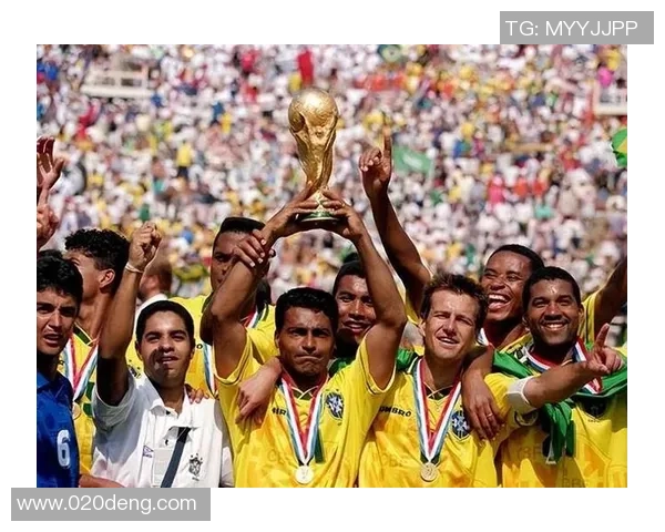 穿33号球衣的足球明星们的传奇故事与辉煌成就解析